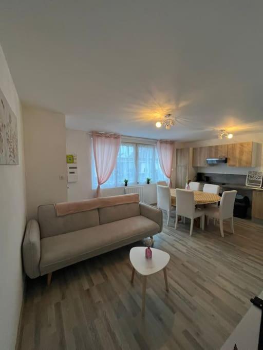 Gite La Perle Rose 50 M² Orchies Extérieur photo