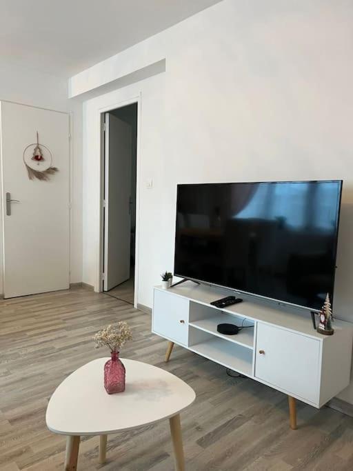 Gite La Perle Rose 50 M² Orchies Extérieur photo