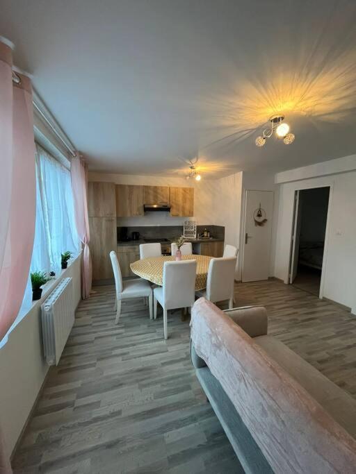Gite La Perle Rose 50 M² Orchies Extérieur photo